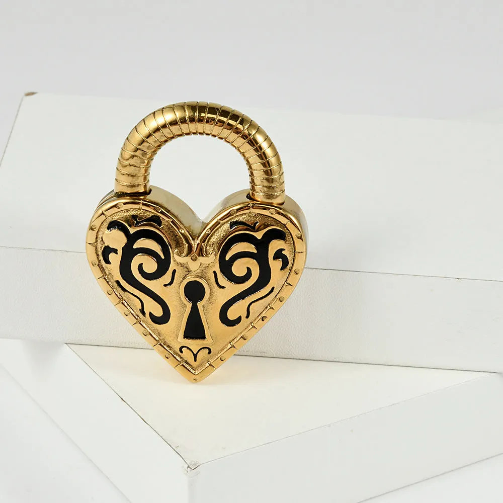 Heart-shaped stainless steel earrings in gold or steel colour with electroplated finish