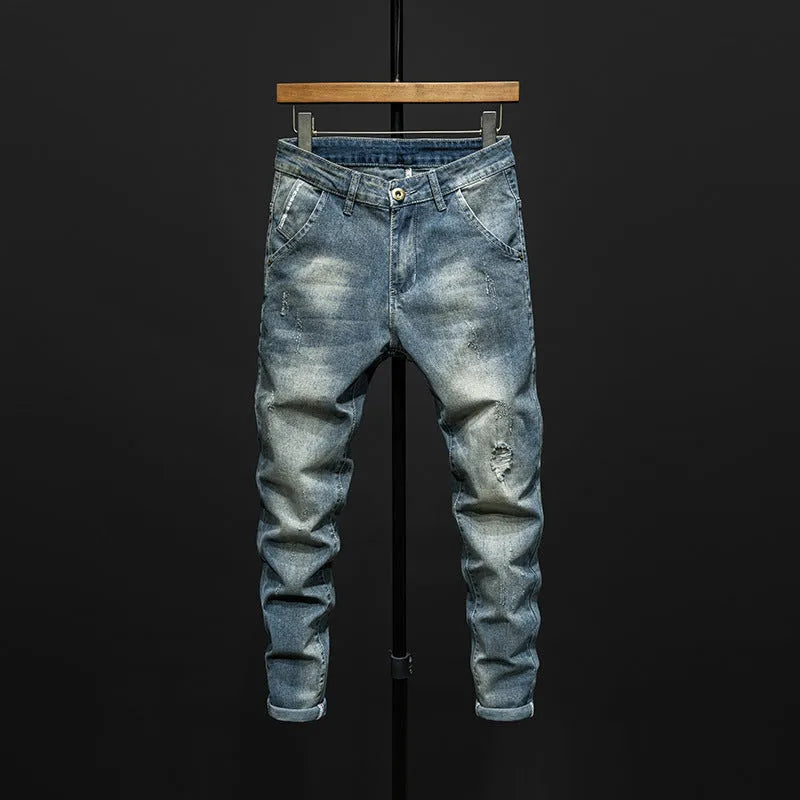 Men's slim fit skinny jeans in dark blue cotton denim with micro elastic fabric