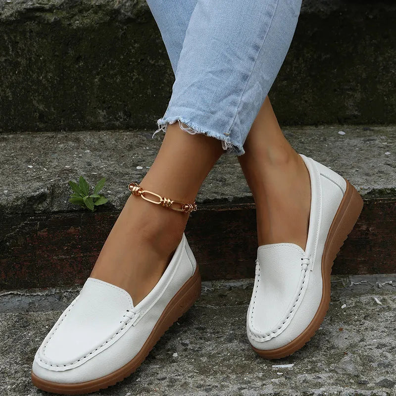 Women's PU leather loafers flats shoes in multiple colours with round toe and rubber sole