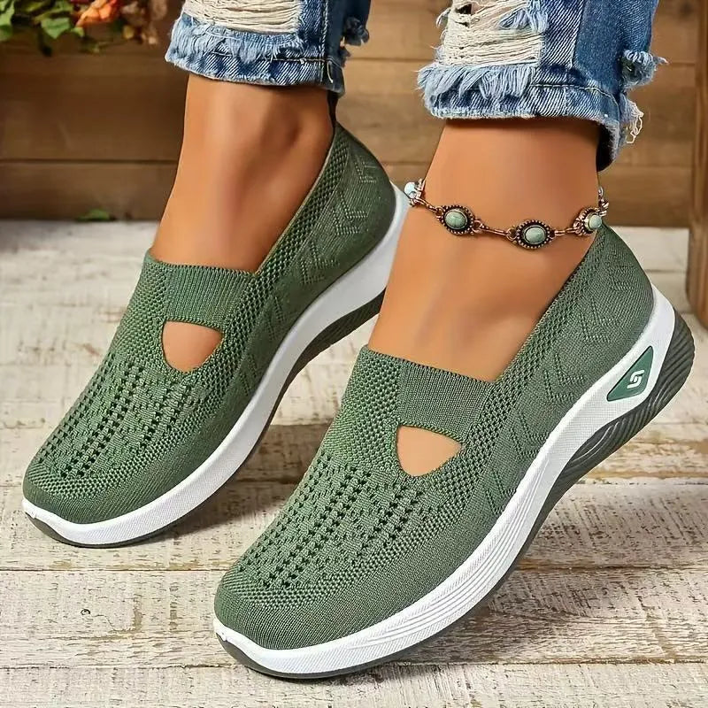 Women's casual mesh shoes with T-shaped shoulder strap and soft PVC sole in multiple colours