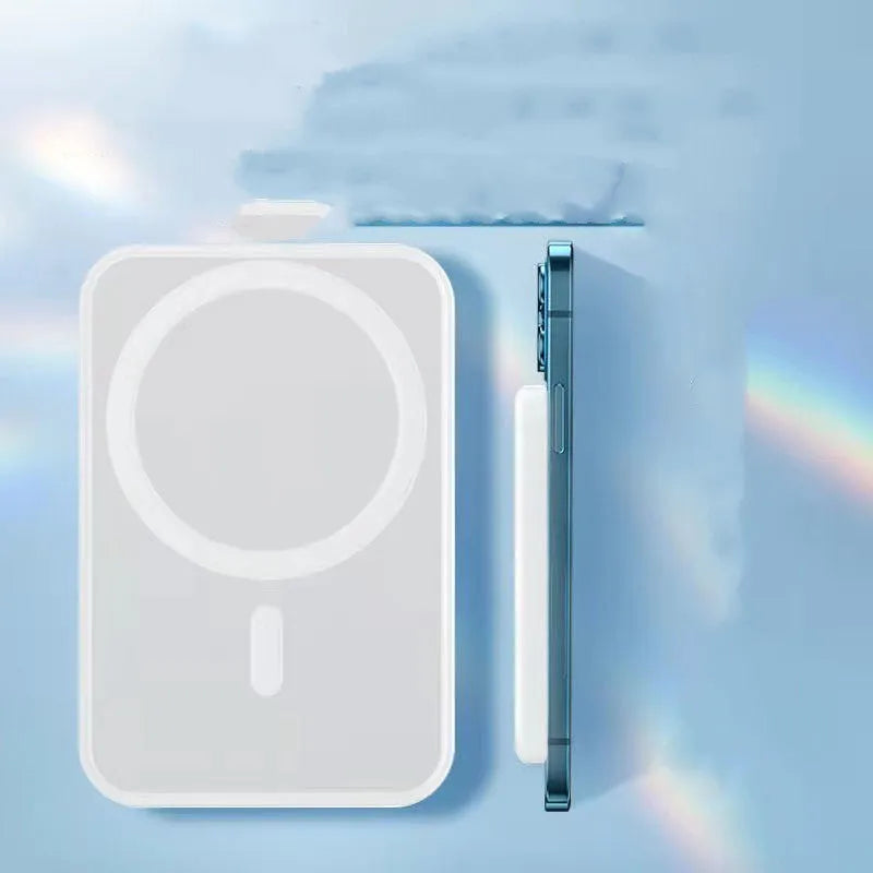 Magnetic wireless charger power bank in white with 5000mAh capacity measuring 100x65x16mm