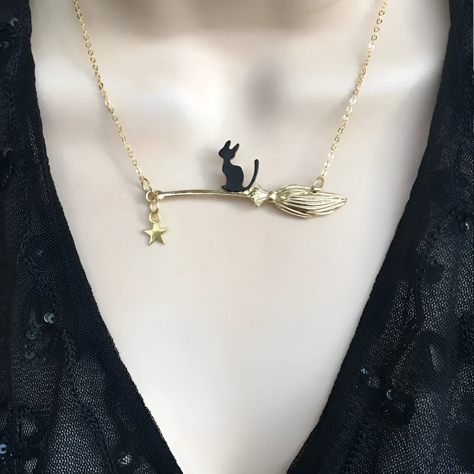 Black cat alloy pendant necklace for women in gold and silver Halloween jewellery