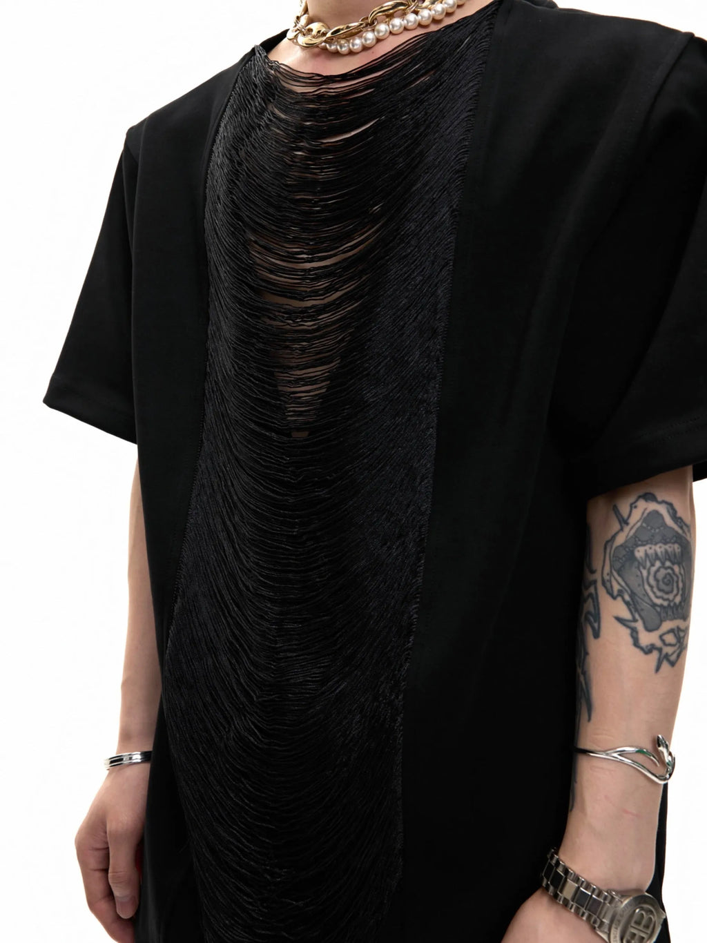 Men's drum black hollow out V-neck t-shirt with short sleeves and tassel detailing