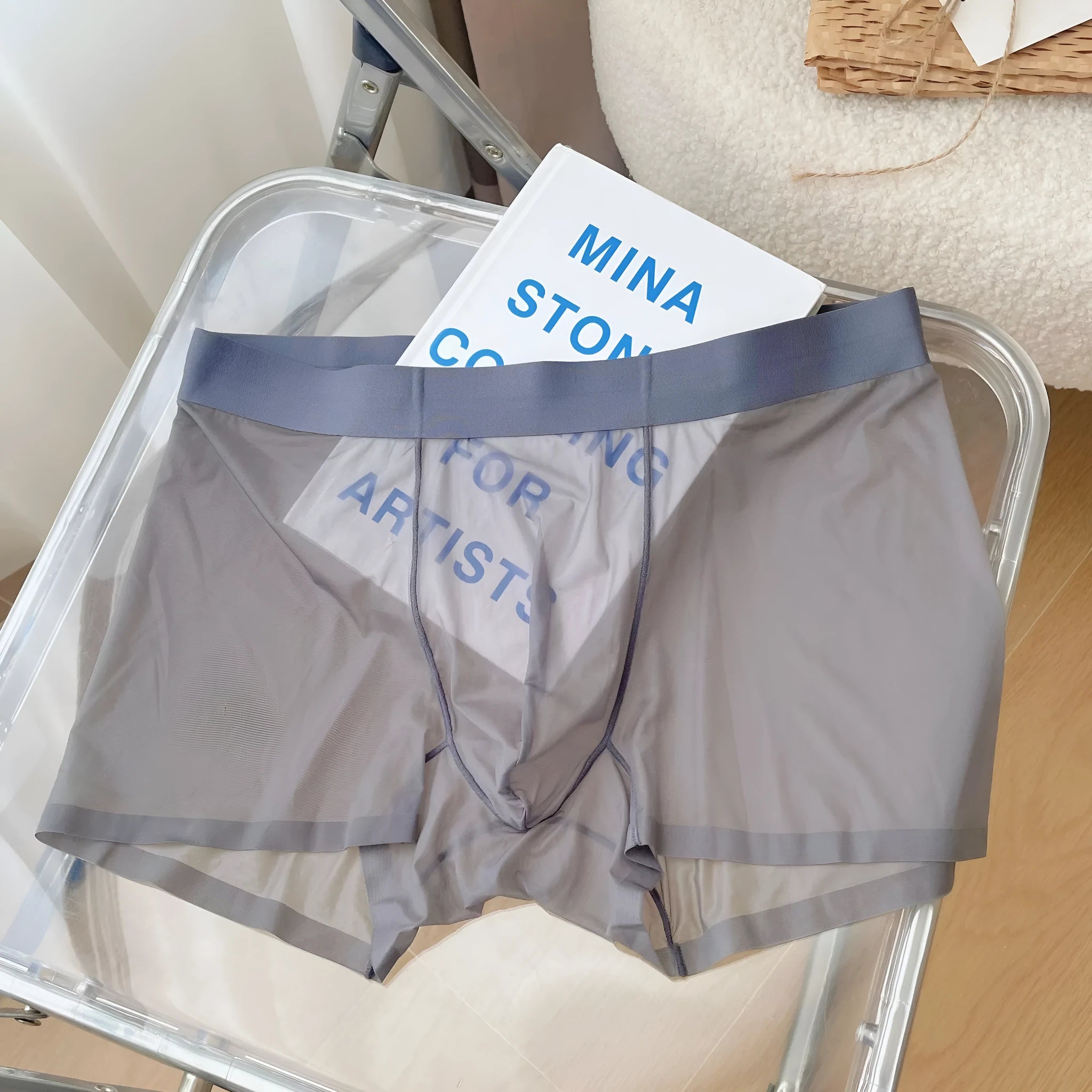 Men's seamless boxer shorts in quick-drying nylon fabric, shown in multiple colour options