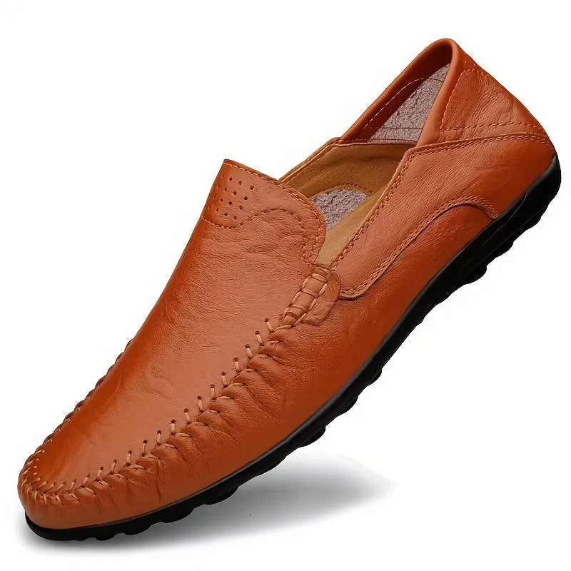 Men's brown cowhide leather shoes with round toe and flat rubber sole business casual design