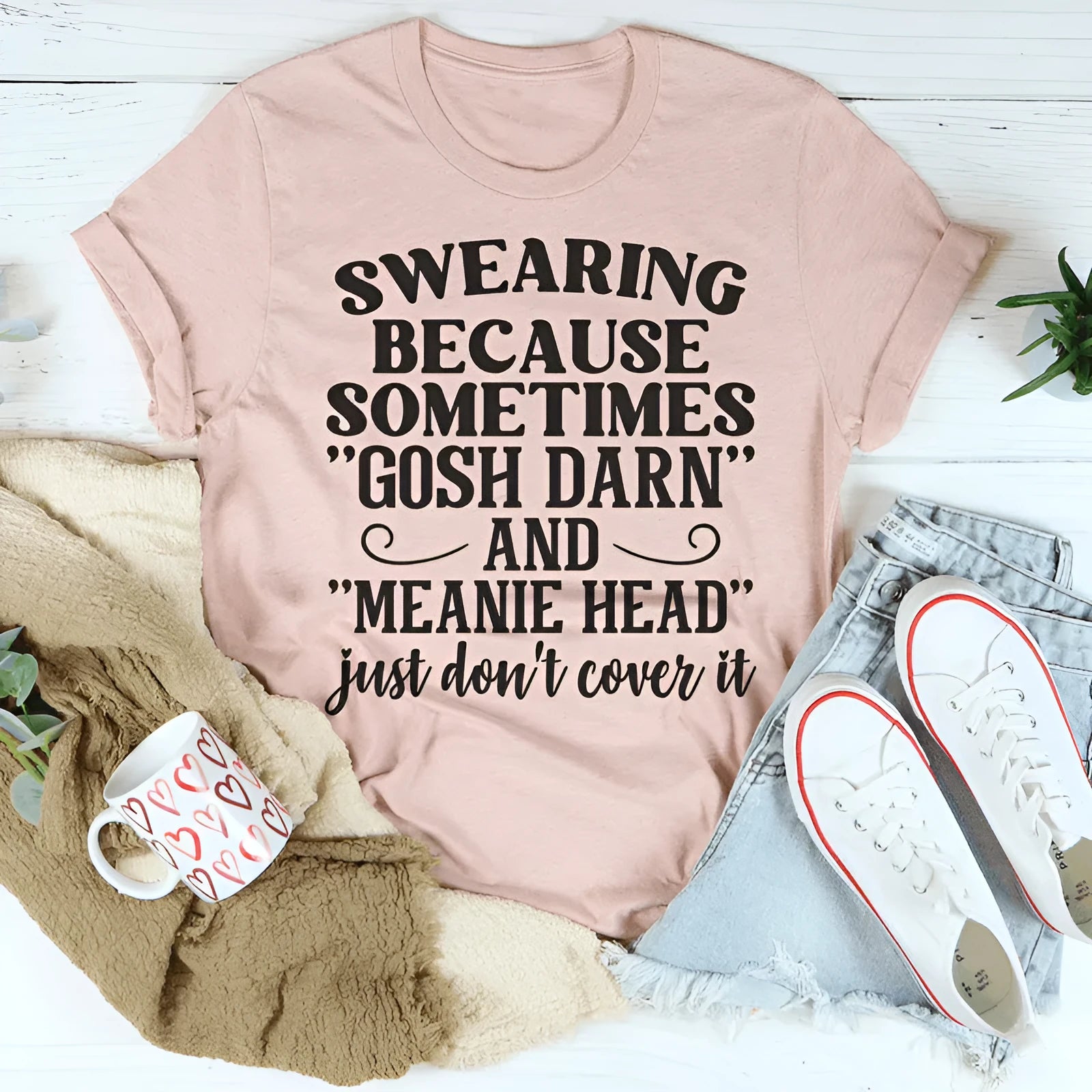 Pink polyester T-shirt couple set with printing design and short sleeves in straight cut style