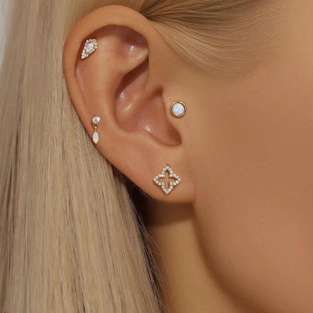 S925 sterling silver flat column threaded ear bone stud in a gold tone colour.