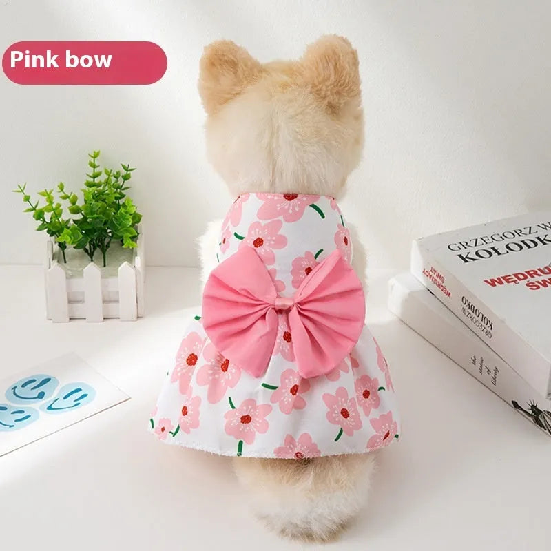 Ultra-thin floral print princess-style dress for a dog or cat, featuring a butterfly pattern and a large knot bow.