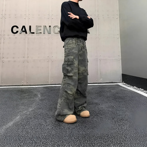 American vintage style camouflage cargo pants with multiple pockets and Korean mid waist design