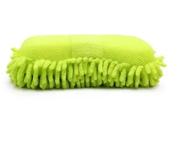 Silvery green car wash sponge measuring 14x25 cm with microfiber chenille texture