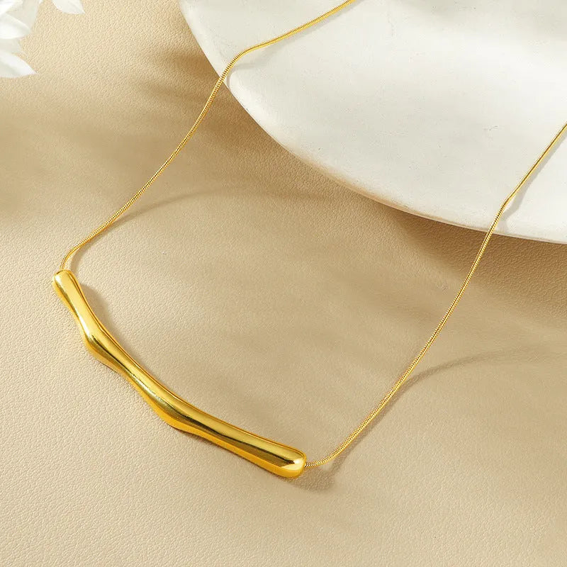 Titanium steel women's necklace with irregular pleated texture in gold or steel electroplated finish