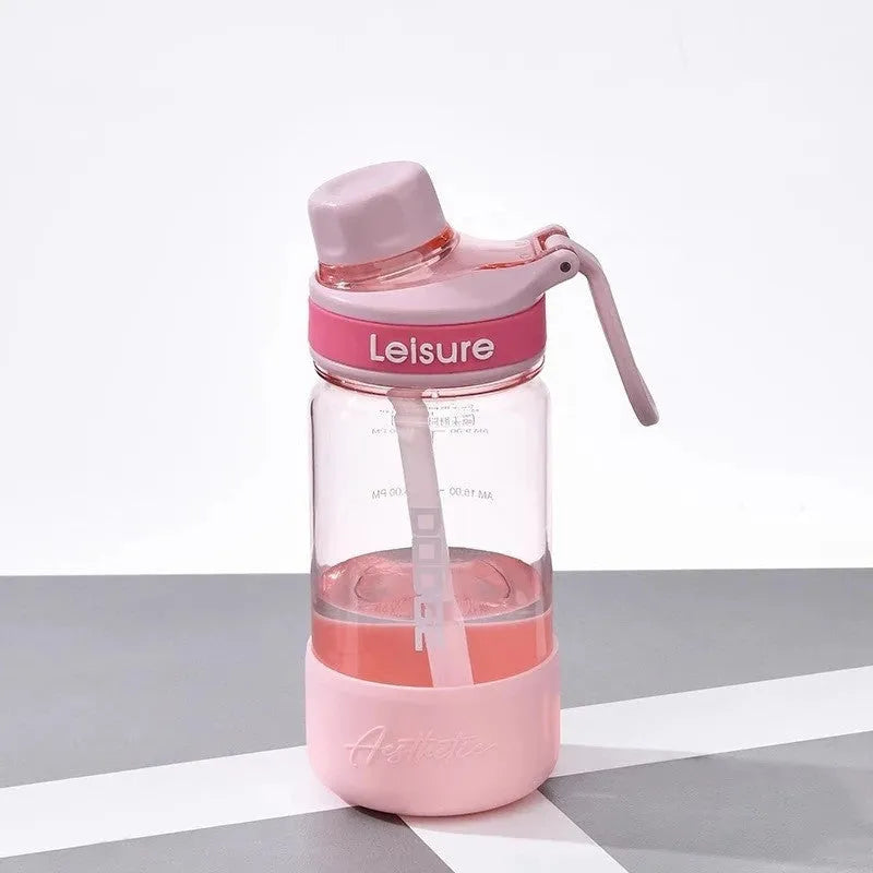 Plastic straw cup in grey, green or pink colours with 520ml, 780ml or 1000ml capacity options