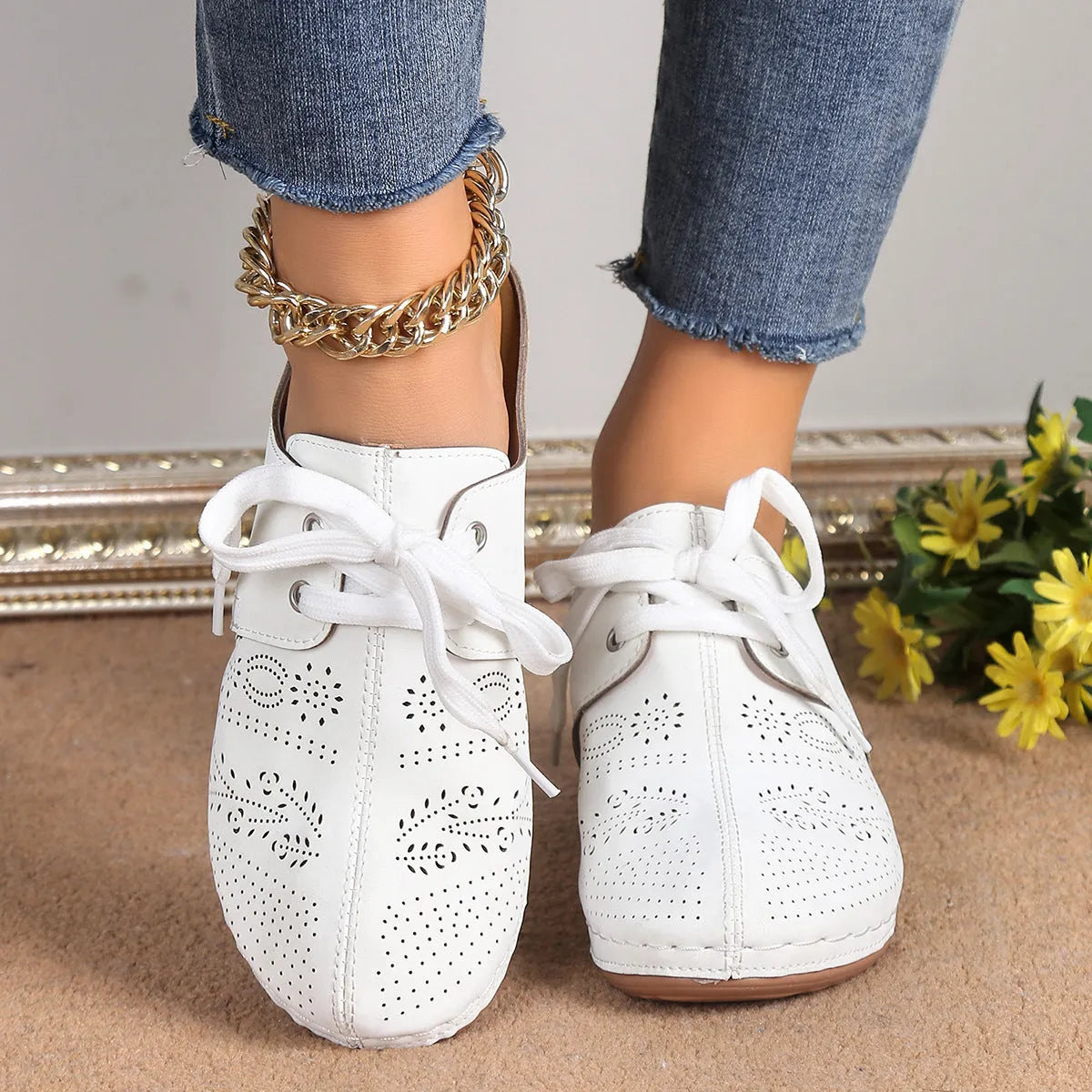 Women's lace-up wedge slippers with hollow-out suede upper and rubber sole
