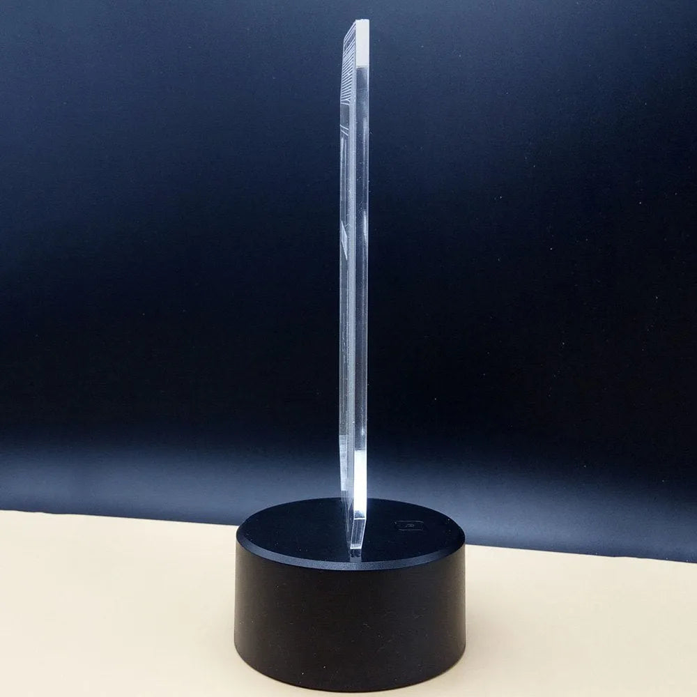 3D acrylic brain sculpture LED desk lamp with colour-changing lights on a black ABS base.