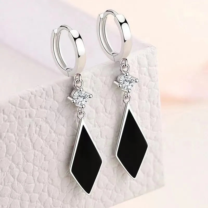 Vintage diamond geometric ear clip earrings with electroplated silver finish