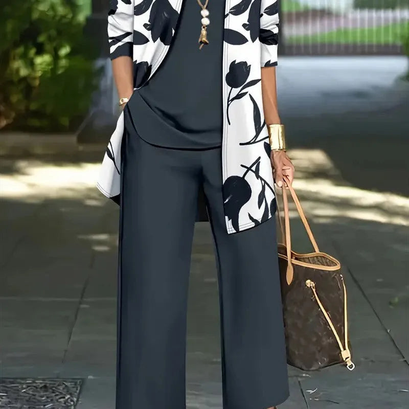 Women's three-piece suit with coat, vest and trousers in Japanese Korean casual style