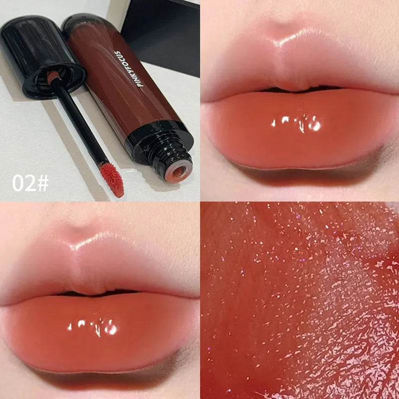Black glossy mirror lip lacquer in one of six matte colour options: tomato, orange brown, brown, rose, red, or sweet potato.