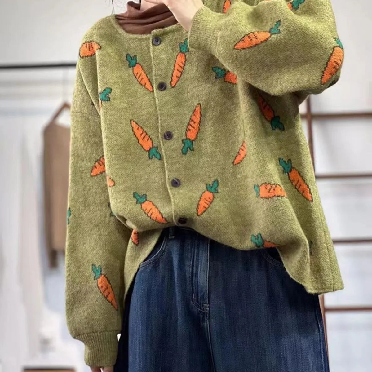 Loose Mori print cardigan with colour contrast artistic design on viscose fabric