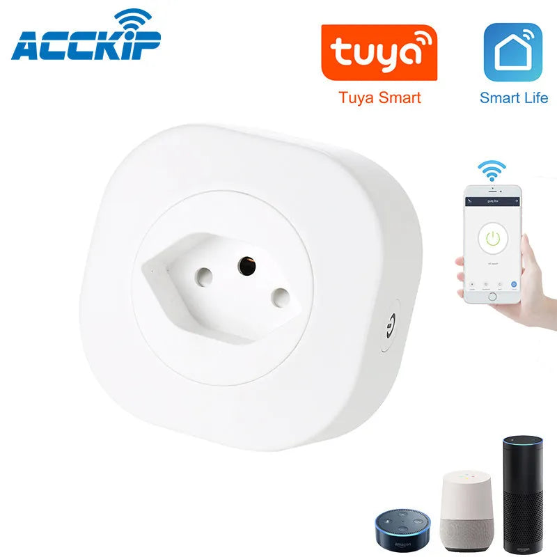 White smart socket plug with voice control, dimensions 70x70x72mm
