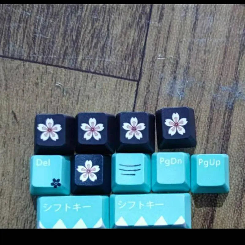 Green mechanical keyboard keycap replacement set for Cherry MX-style switches with wireless USB connection