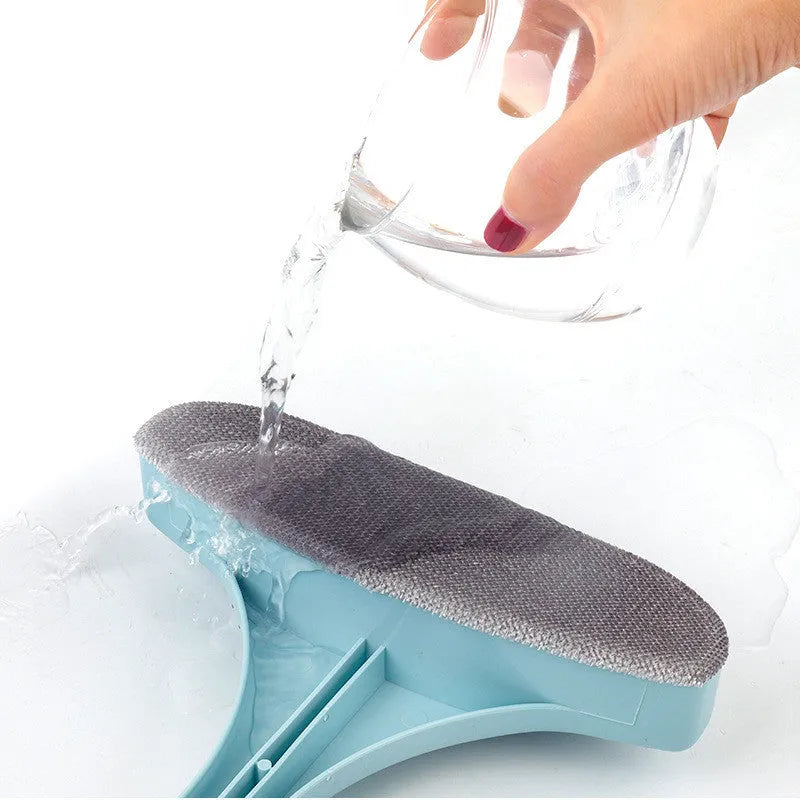 Window cleaning kit with screen brush and optional glass scraper tools in blue or pink colours
