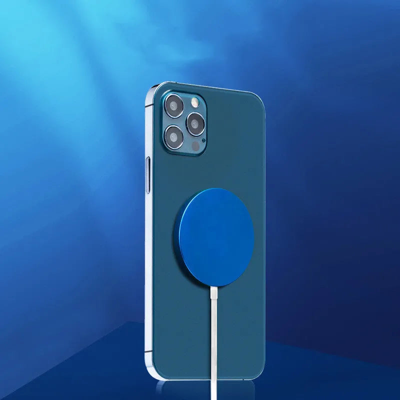 Metal Magsafe magnetic wireless charger compatible with iPhone 12 and iPhone 13 in four colour options