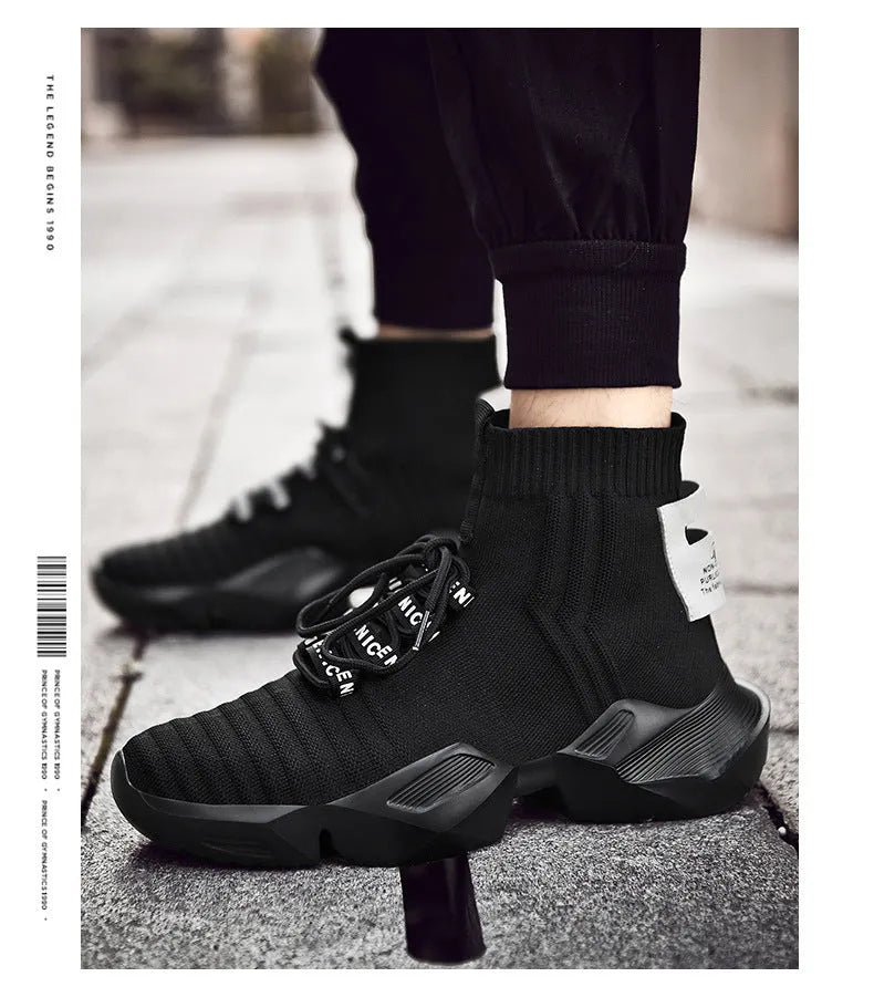 Men's black and white casual sports shoes with mesh lining available in sizes 39-47 UK
