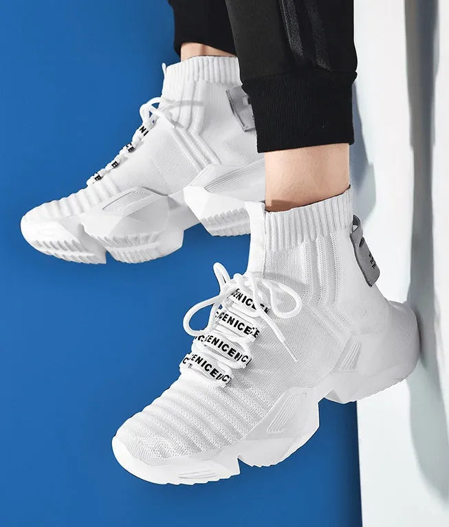 Men's black and white casual sports shoes with mesh lining available in sizes 39-47 UK