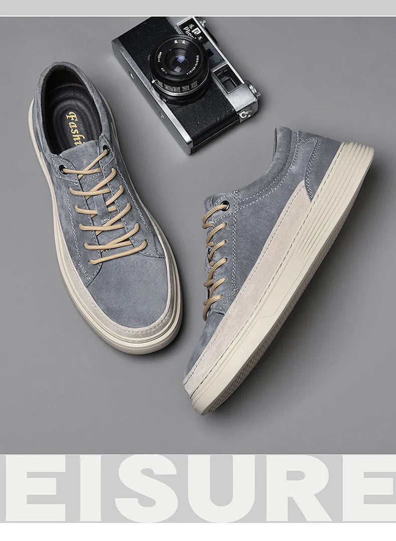 Men's grey pigskin leather skate shoes with rubber sole and lace-up front