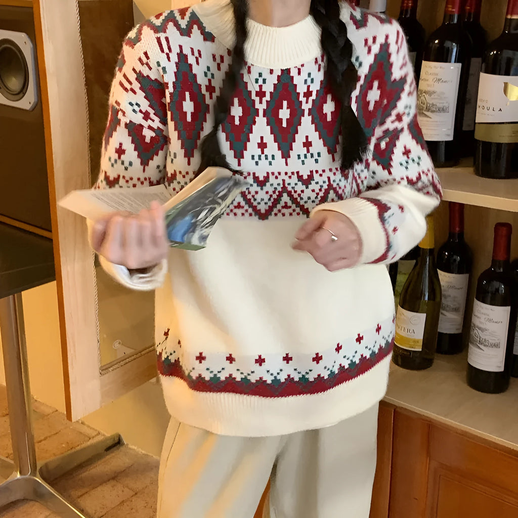 Loose striped knitted pullover top with long sleeves in white retro style