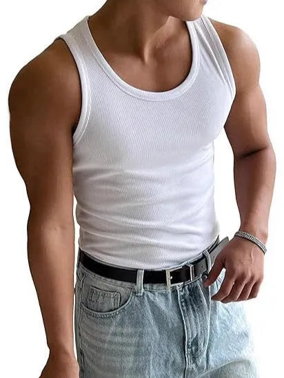 Men's tight-fitting round neck fitness T-shirt in black, made from polyester with a wool lining.