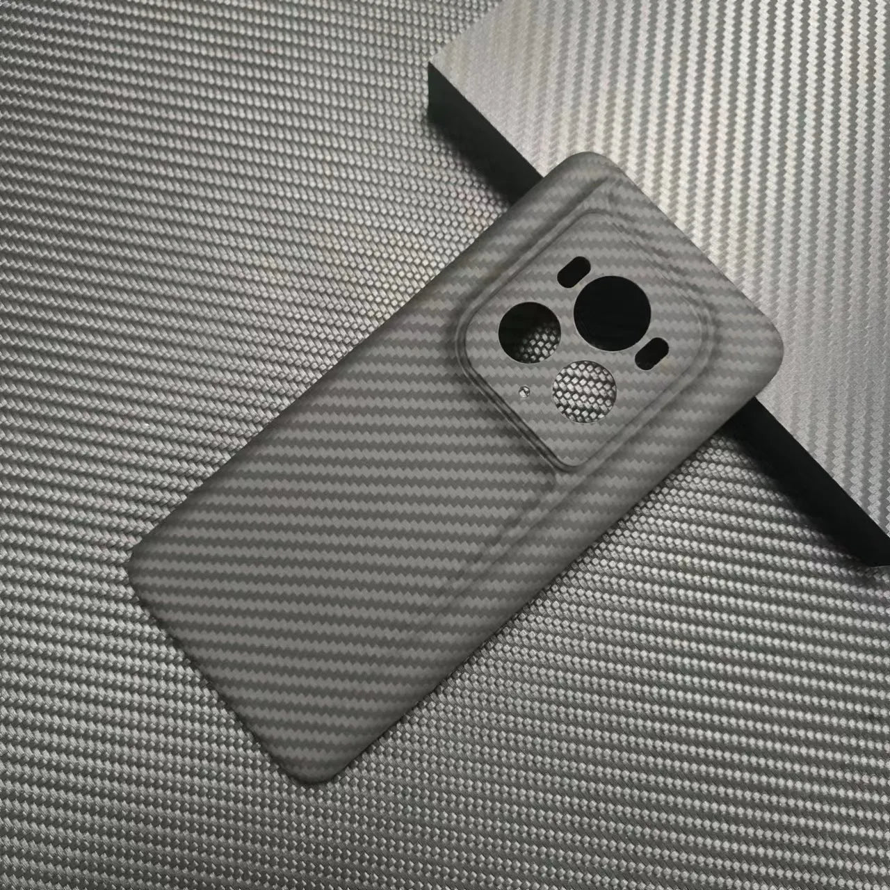 Genuine leather phone case for Honor Magic6 Zhizhen Edition in coarse grain 1500D Crater finish, red colour