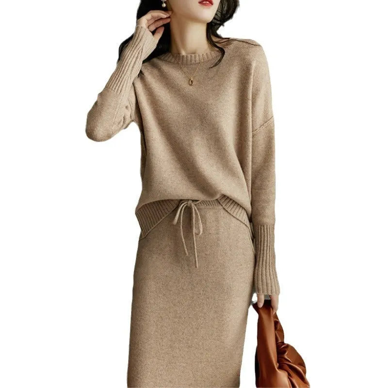 Women's knitted two-piece set in coffee colour with contrast tie-dye, loose long-sleeve top and mid-length skirt