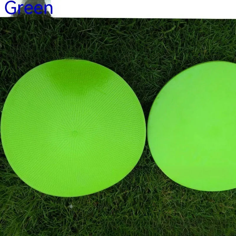 Soft TPE football landmark pad disc in bright colour for soccer training drills on grass field