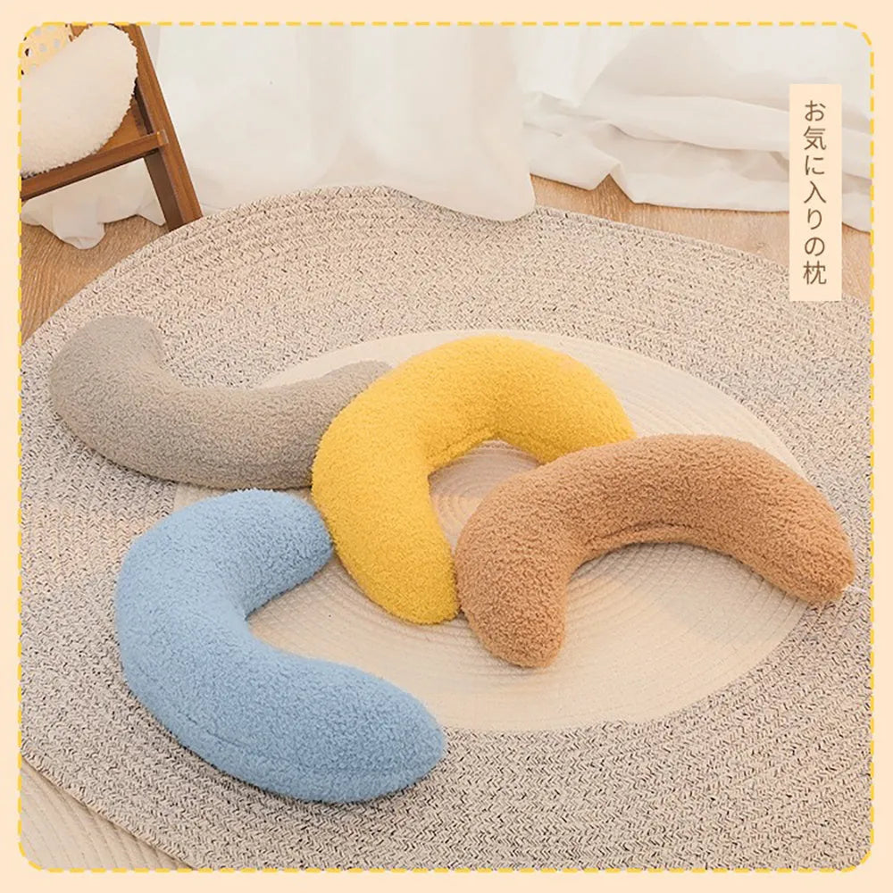 U-shaped blue cat pillow with adjustable collar for pet cervical protection and sleeping support