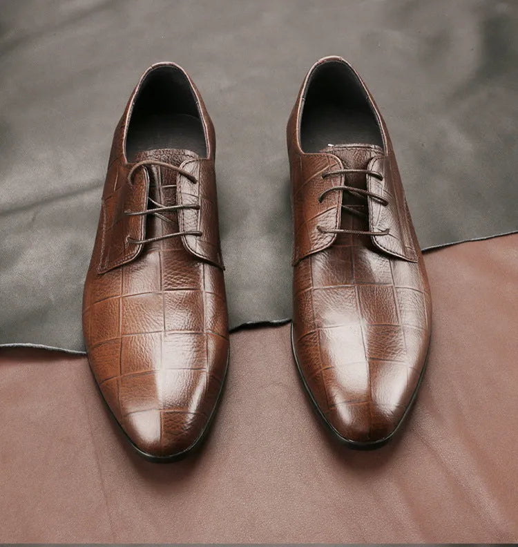 Men's black leather derby shoes with checkered pattern and pointed toe on antiskid rubber sole