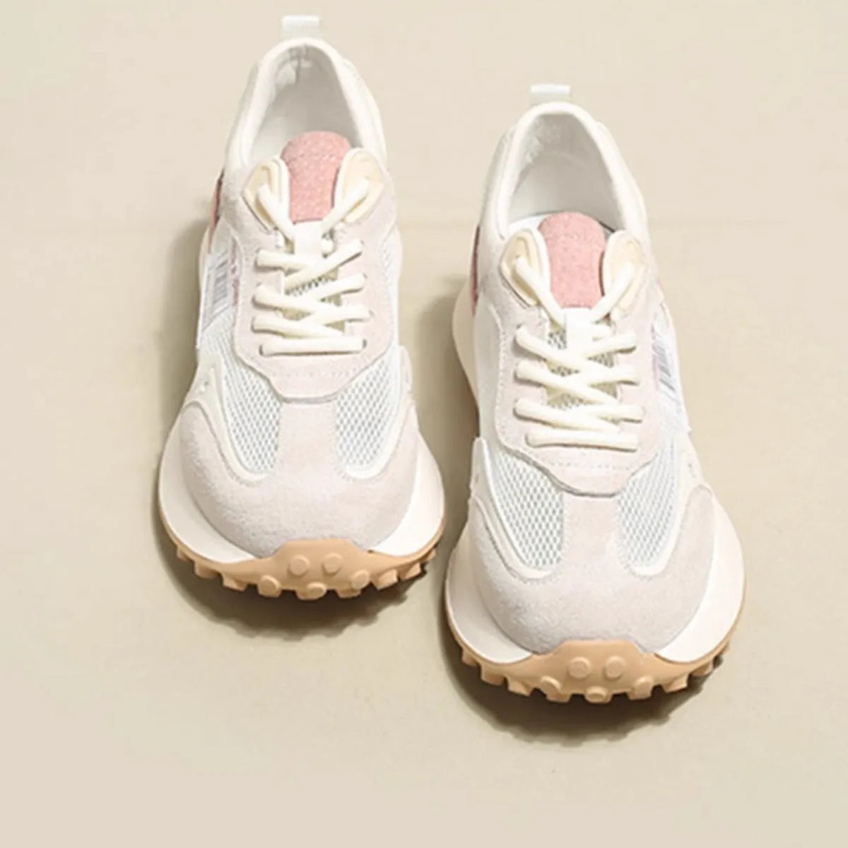 Women's grey and pink low-top retro sneakers with round toe and flat rubber sole
