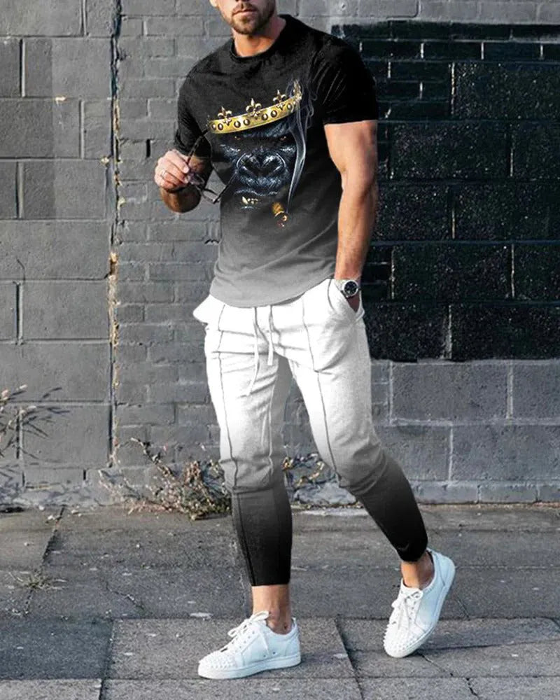 Men's short-sleeved round neck T-shirt and matching trousers set in a solid colour.