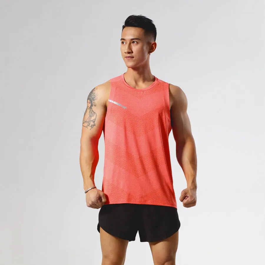 Man wearing a grey quick-drying polyester sports tank top for summer outdoor activities.