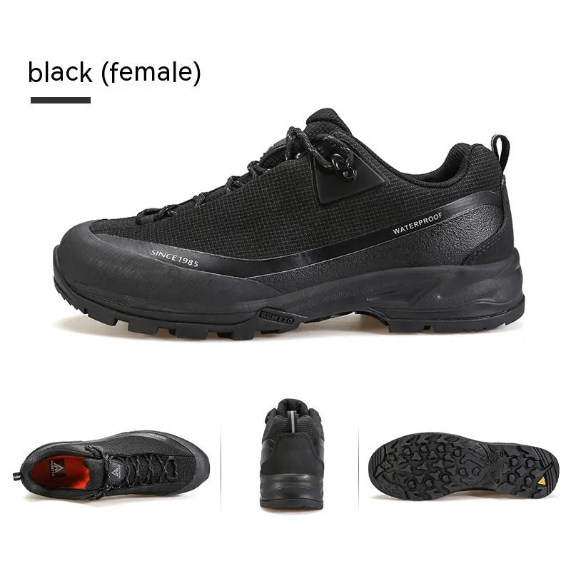 Men's low-top mountain climbing hiking boots with rubber outsole and lace-up front