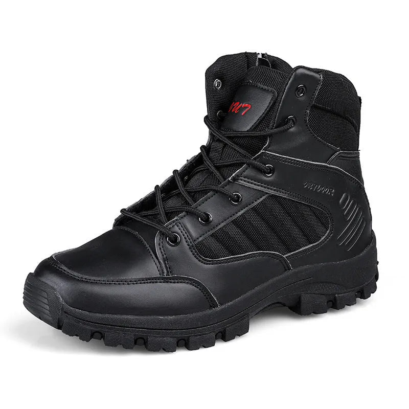 Men's high-top hiking shoes in camouflage colour with metal accent details