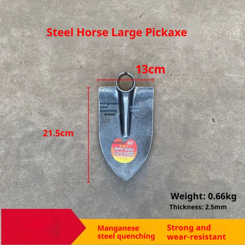 Agricultural pointed hoe with flat design and steel horse tip for weeding and ploughing