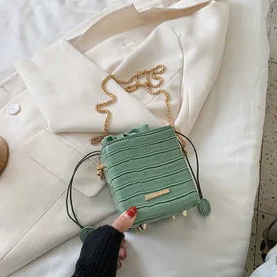 Korean style women's bucket messenger bag with chain strap in six colour options
