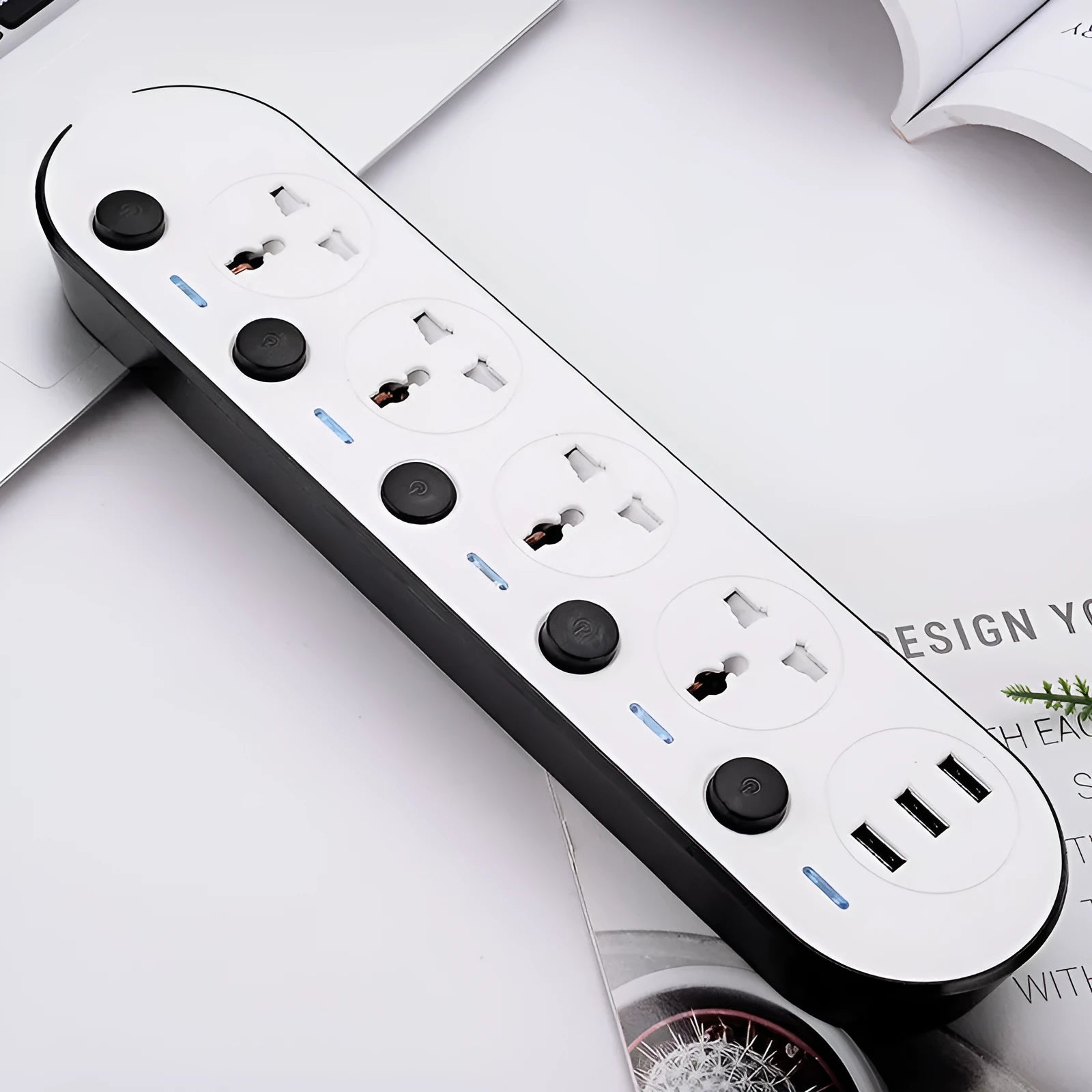 Multi-format international power strip with USB ports and switch in colour 2035u