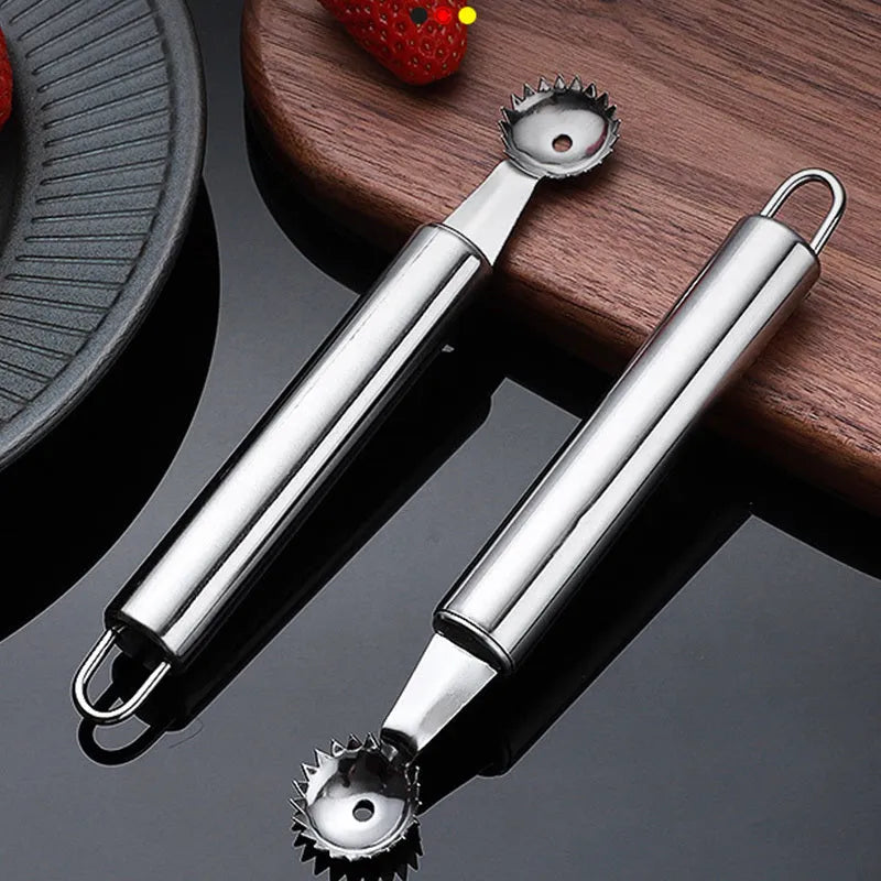 Stainless steel strawberry stem remover creative kitchen gadget modern minimalist design 410 stainless steel