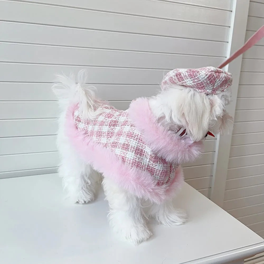 Pink cat costume set with beret, cape and rope in polyester fabric