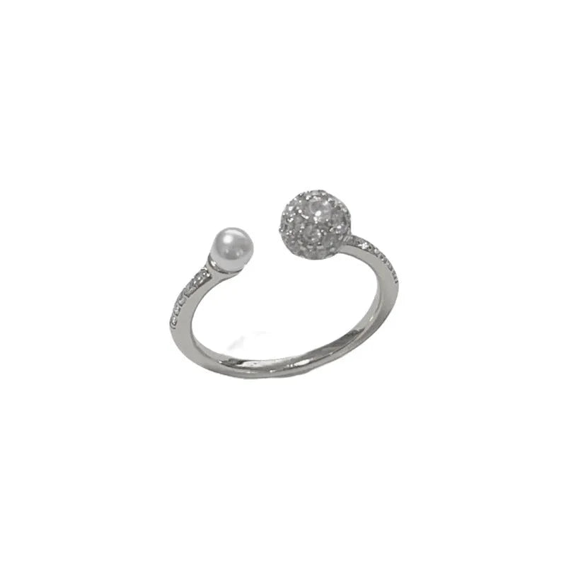Women's open-end ring with round zircon stones and geometric design in gold or silver finish