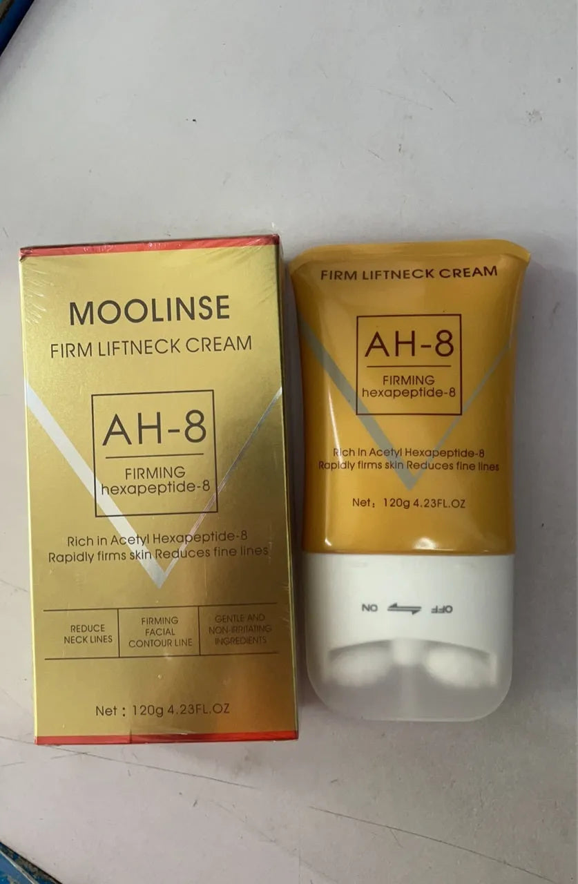 Neck moisturising cream with roller applicator for dry skin in medium sample size