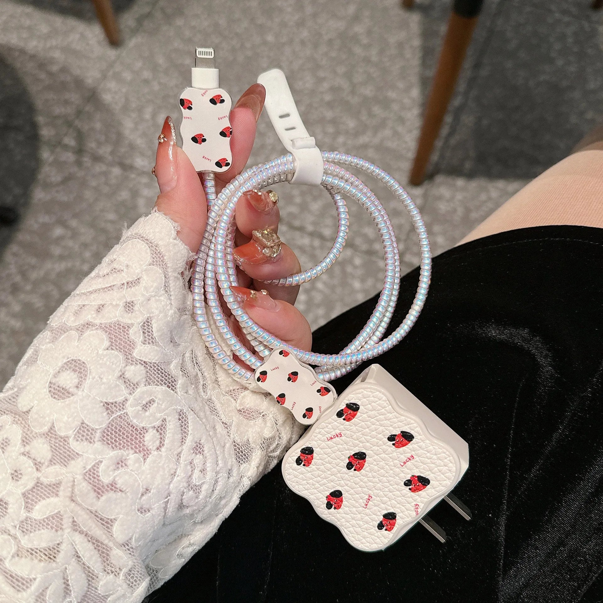 Cartoon puppy design USB cable protection sleeve for fast charging cables in lambskin material