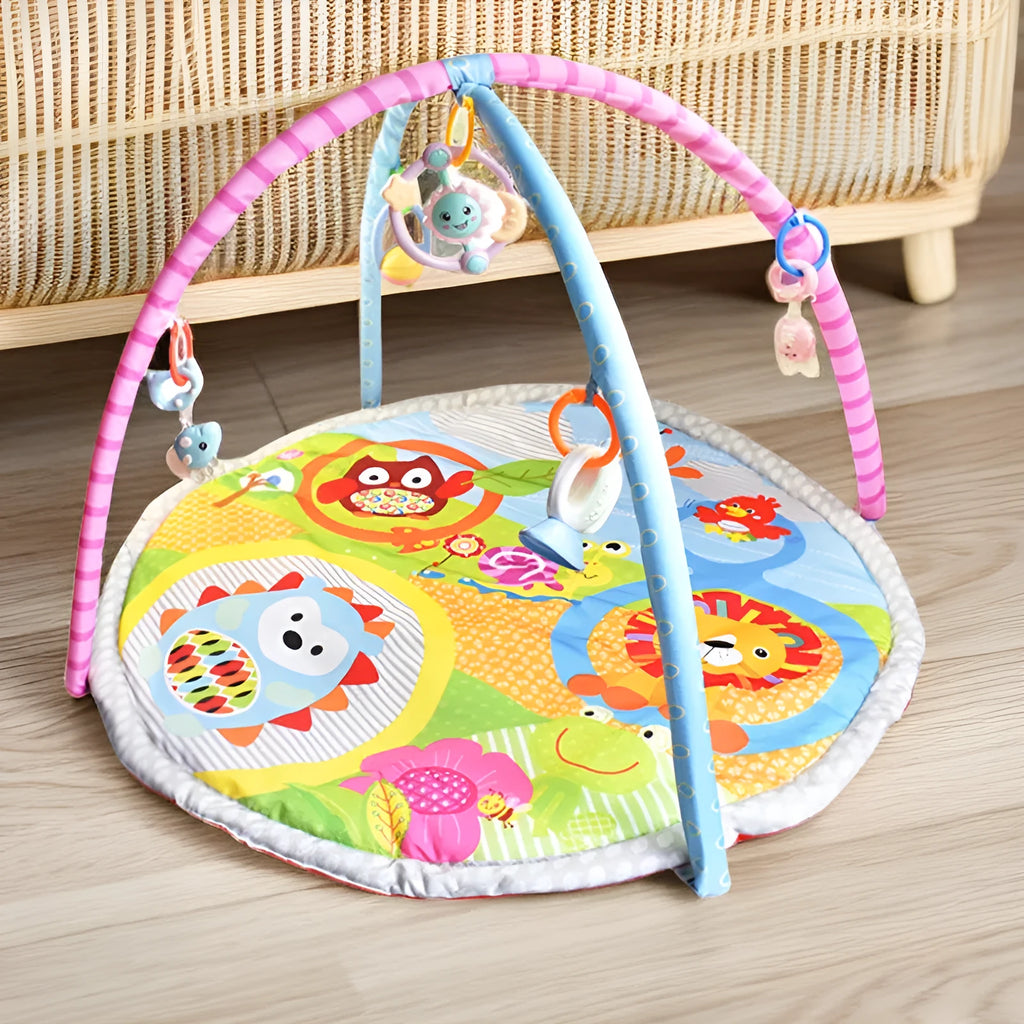 Velvet fabric baby play mat with printed animal designs, shown as a crawling carpet.